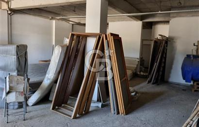 Bayraklı Emek Kubilay Caddesi Üzerin de 140m2 Satılık Dükkan