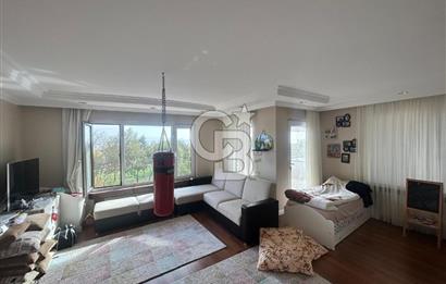 Sahil parselinde açık havuzlu ve kapalı garajlı binada 4+1daire