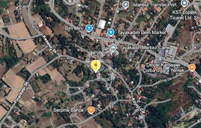 Mahalle içinde, merkezi konumda satılık arsa. İdeal fırsat.