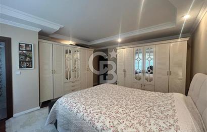 Sahil parselinde açık havuzlu ve kapalı garajlı binada 4+1daire