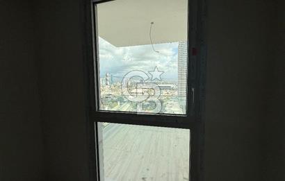 Megapol İzmir' de Yüksek Şerefiyeli, Deniz Manzaralı 3+1