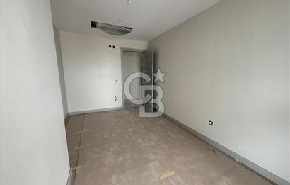 Megapol İzmir' de Yüksek Şerefiyeli, Deniz Manzaralı 3+1