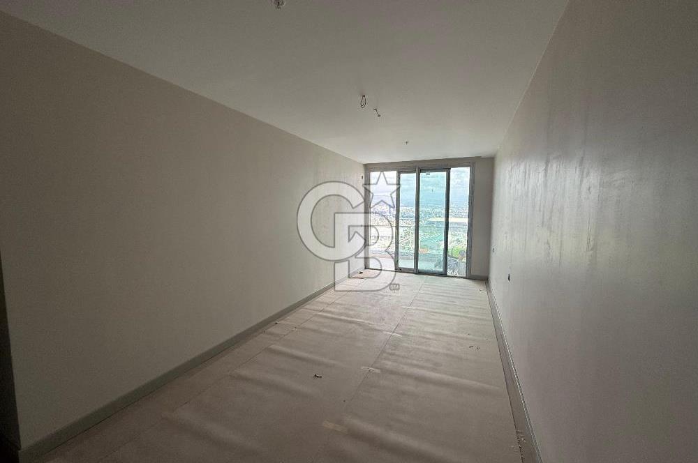 Megapol İzmir' de Yüksek Şerefiyeli, Deniz Manzaralı 3+1