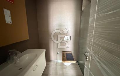 Megapol İzmir' de Yüksek Şerefiyeli, Deniz Manzaralı 3+1