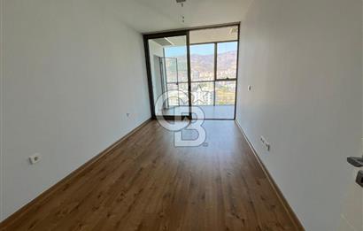 KARŞIYAKA AYPARK REZİDANS'TA 3+1 SATILIK DAİRE