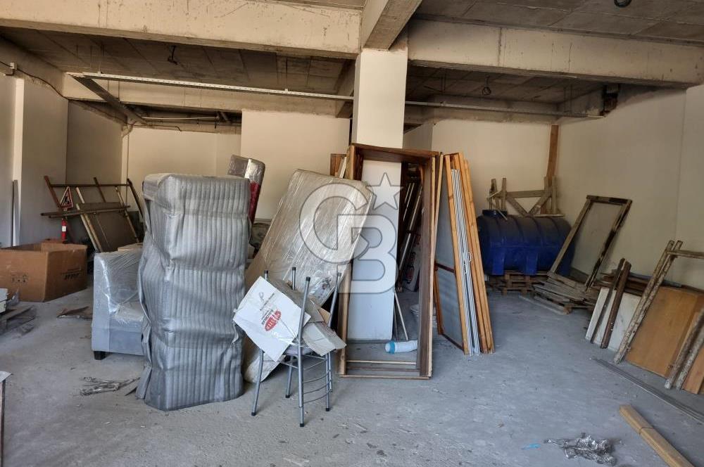 Bayraklı Emek Kubilay Caddesi Üzerin de 140m2 Satılık Dükkan