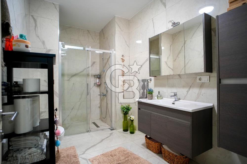 Üsküdar Çengelköy Karmen Sitesi satılık 3+1 Daire