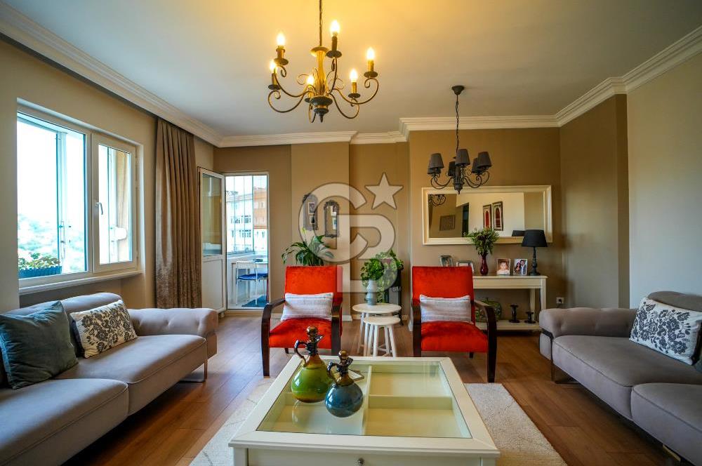 Üsküdar Çengelköy Karmen Sitesi satılık 3+1 Daire