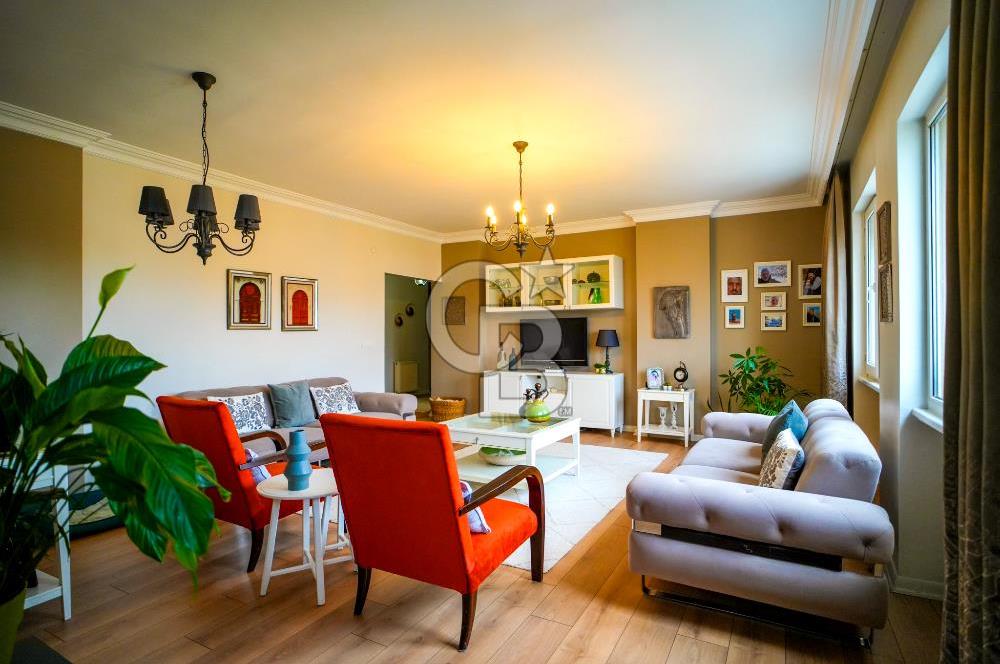 Üsküdar Çengelköy Karmen Sitesi satılık 3+1 Daire