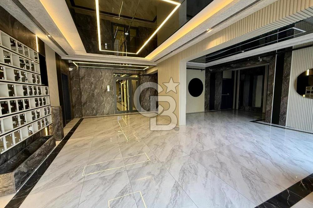 PAMUKLARDA CADDE YANI ÖNÜ AÇIK MANZARALI SIFIR 3+1 LÜX DAİRE