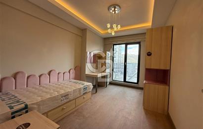 OVACIK MERKEZDE BULVAR ÜZERİ LÜX YAPILI NET 210 M2 4+1 DAİRE