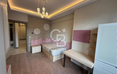 OVACIK MERKEZDE BULVAR ÜZERİ LÜX YAPILI NET 210 M2 4+1 DAİRE