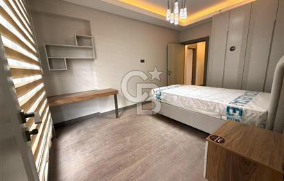 OVACIK MERKEZDE BULVAR ÜZERİ LÜX YAPILI NET 210 M2 4+1 DAİRE