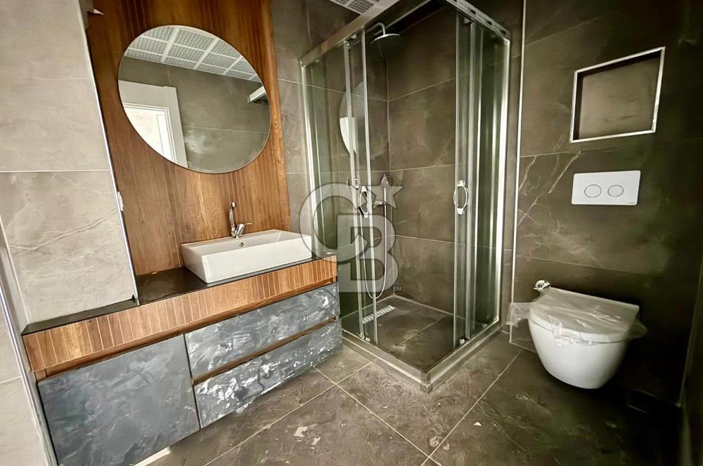 PAMUKLARDA CADDE YANI ÖNÜ AÇIK MANZARALI SIFIR 3+1 LÜX DAİRE