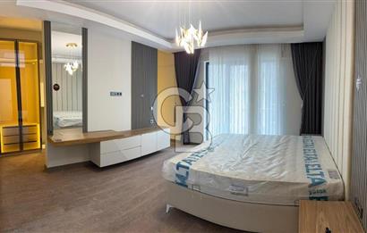 OVACIK MERKEZDE BULVAR ÜZERİ LÜX YAPILI NET 210 M2 4+1 DAİRE