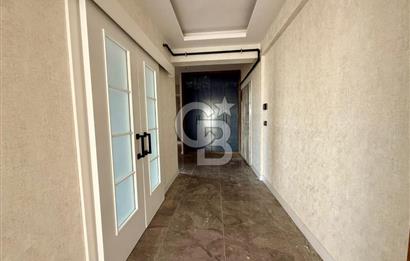 PAMUKLARDA CADDE YANI ÖNÜ AÇIK MANZARALI SIFIR 3+1 LÜX DAİRE