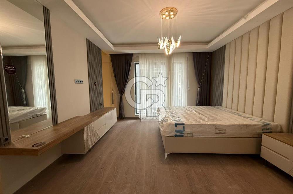 OVACIK MERKEZDE BULVAR ÜZERİ LÜX YAPILI NET 210 M2 4+1 DAİRE