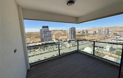 OVACIK MERKEZDE BULVAR ÜZERİ OTURUMA HAZIR 5+1 LÜX DAİRE