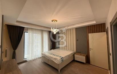 OVACIK MERKEZDE BULVAR ÜZERİ LÜX YAPILI NET 210 M2 4+1 DAİRE