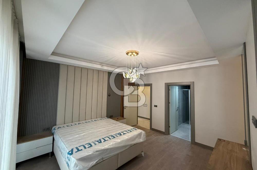 OVACIK MERKEZDE BULVAR ÜZERİ LÜX YAPILI NET 210 M2 4+1 DAİRE