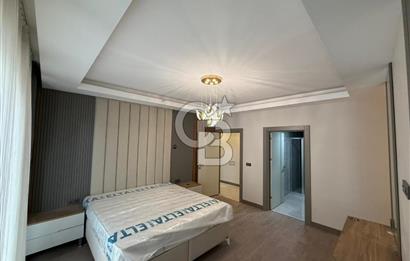 OVACIK MERKEZDE BULVAR ÜZERİ LÜX YAPILI NET 210 M2 4+1 DAİRE