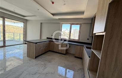 OVACIK MERKEZDE BULVAR ÜZERİ OTURUMA HAZIR 5+1 LÜX DAİRE