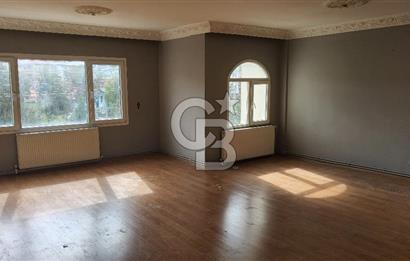 Karşıyaka Bahçelievlerde Çok Geniş Ferah Kiralık 4+1 Daire