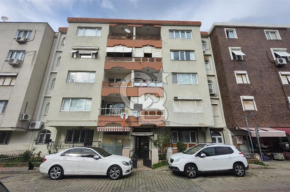 Karşıyaka Bahçelievlerde Çok Geniş Ferah Kiralık 4+1 Daire