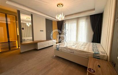 OVACIK MERKEZDE BULVAR ÜZERİ LÜX YAPILI NET 210 M2 4+1 DAİRE