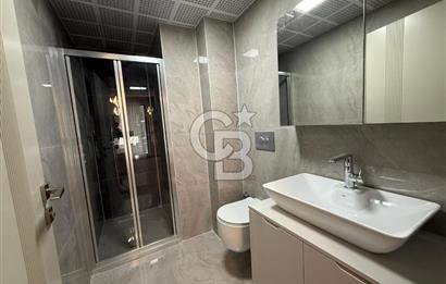 OVACIK MERKEZDE BULVAR ÜZERİ LÜX YAPILI NET 210 M2 4+1 DAİRE