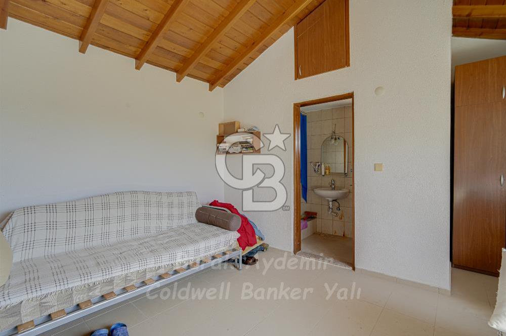 Urla, Kuşcular’da 110 Metre Kadastrol Yola Cepheli 14.030 m2 Tarla