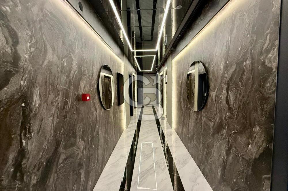 PAMUKLARDA CADDE YANI ÖNÜ AÇIK MANZARALI SIFIR 3+1 LÜX DAİRE