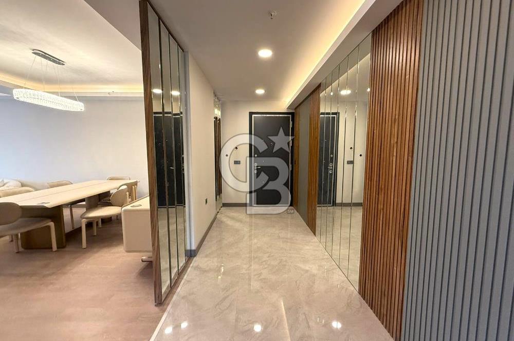 OVACIK MERKEZDE BULVAR ÜZERİ LÜX YAPILI NET 210 M2 4+1 DAİRE