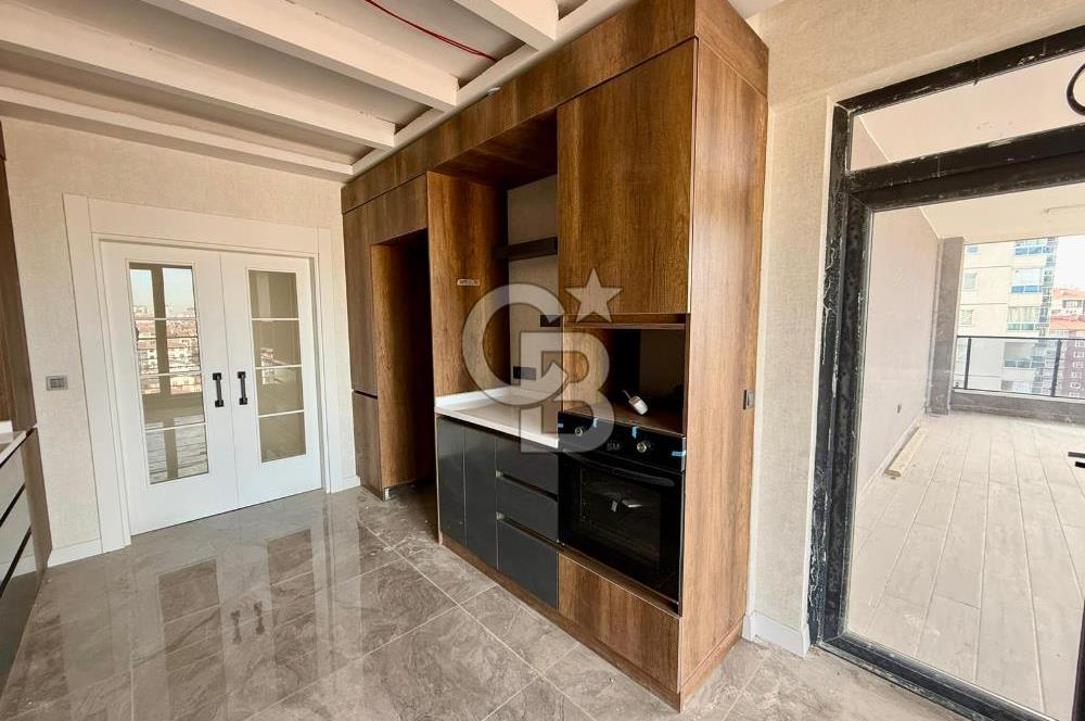 PAMUKLARDA CADDE YANI ÖNÜ AÇIK MANZARALI SIFIR 3+1 LÜX DAİRE