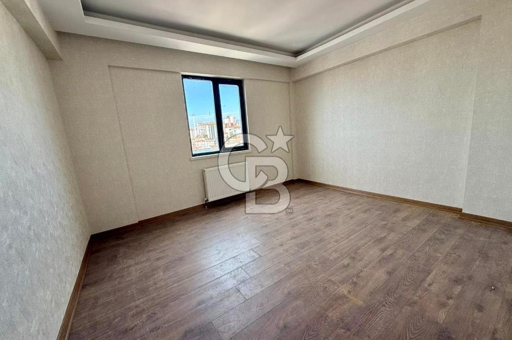 PAMUKLARDA CADDE YANI ÖNÜ AÇIK MANZARALI SIFIR 3+1 LÜX DAİRE