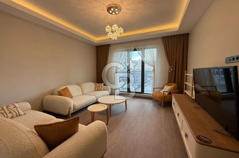 OVACIK MERKEZDE BULVAR ÜZERİ LÜX YAPILI NET 210 M2 4+1 DAİRE