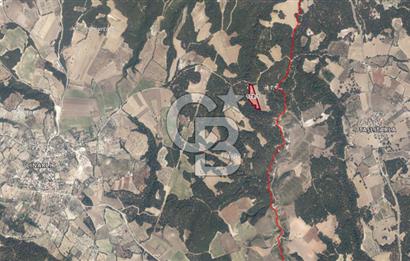 ÇANAKKALE MERKEZ ÇINARLI KÖYÜ’NDE YOLA CEPHELİ 10.747 m² YATIRIMLIK TARLA!