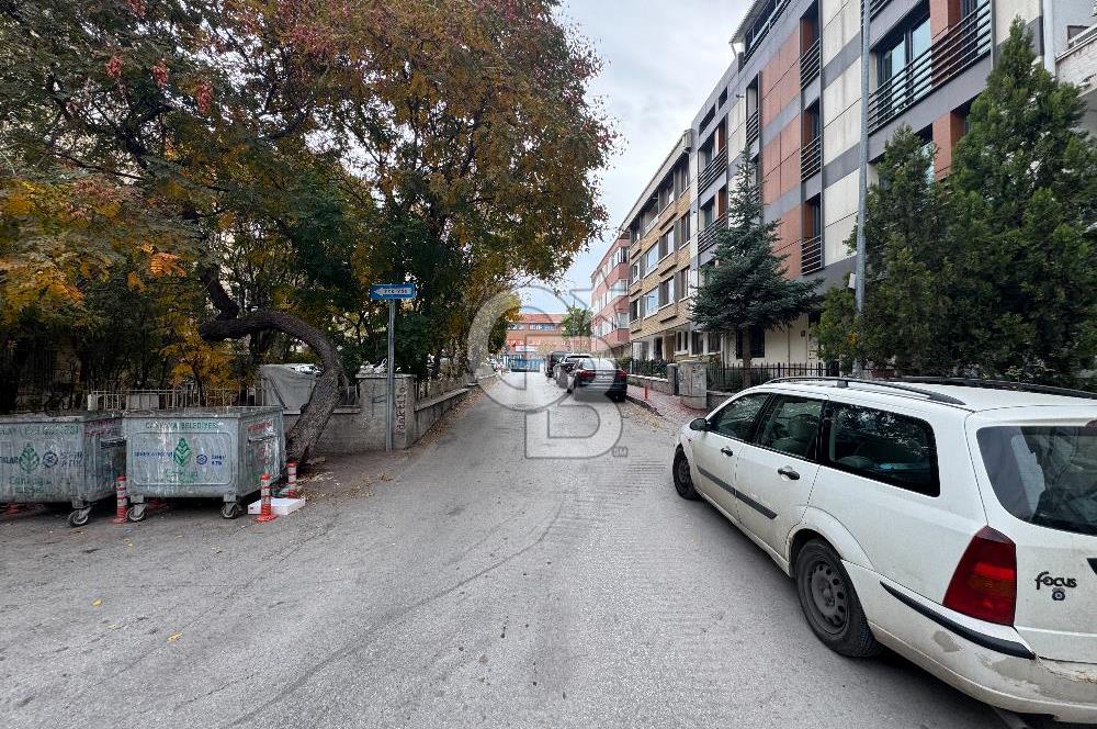 BAHÇELİEVLER İN KALBİNDE SATILIK 3+1 BOŞ MASRAFSIZ YENİLENMİŞ