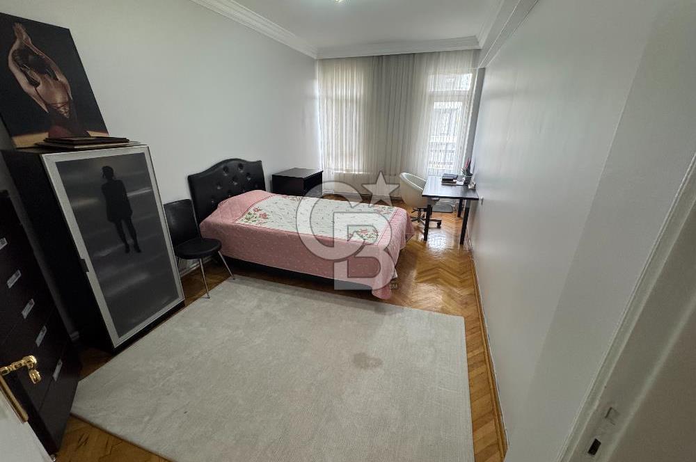 BAHÇELİEVLER İN KALBİNDE SATILIK 3+1 BOŞ MASRAFSIZ YENİLENMİŞ