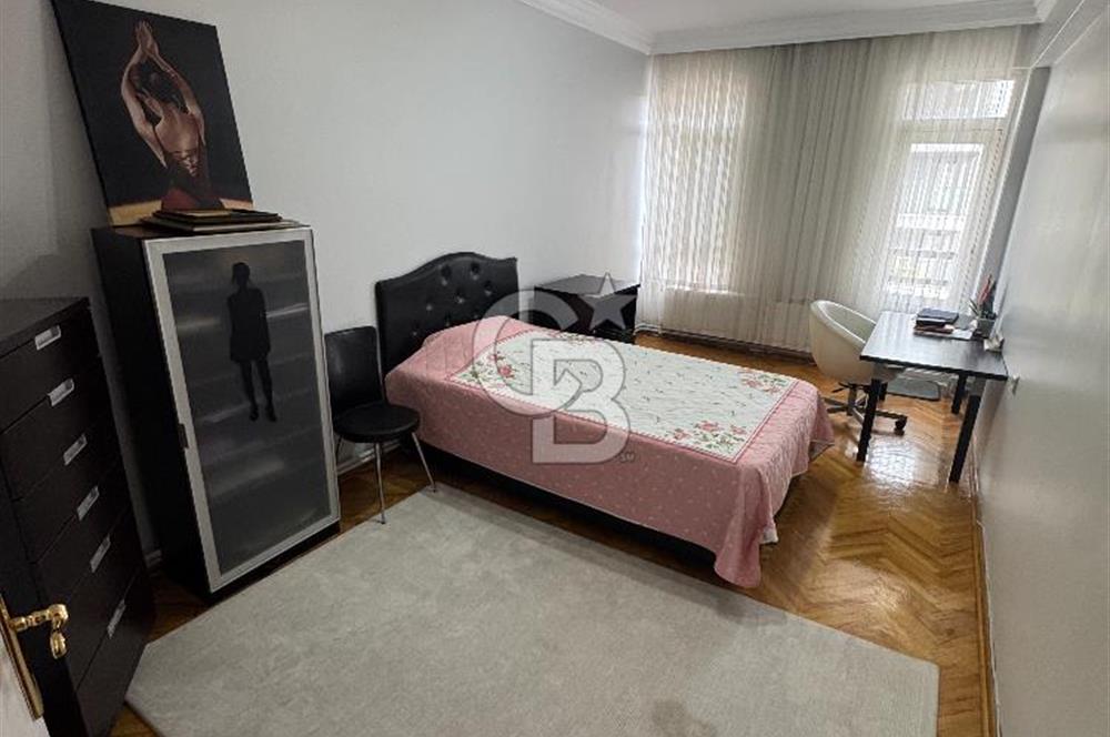 BAHÇELİEVLER İN KALBİNDE SATILIK 3+1 BOŞ MASRAFSIZ YENİLENMİŞ