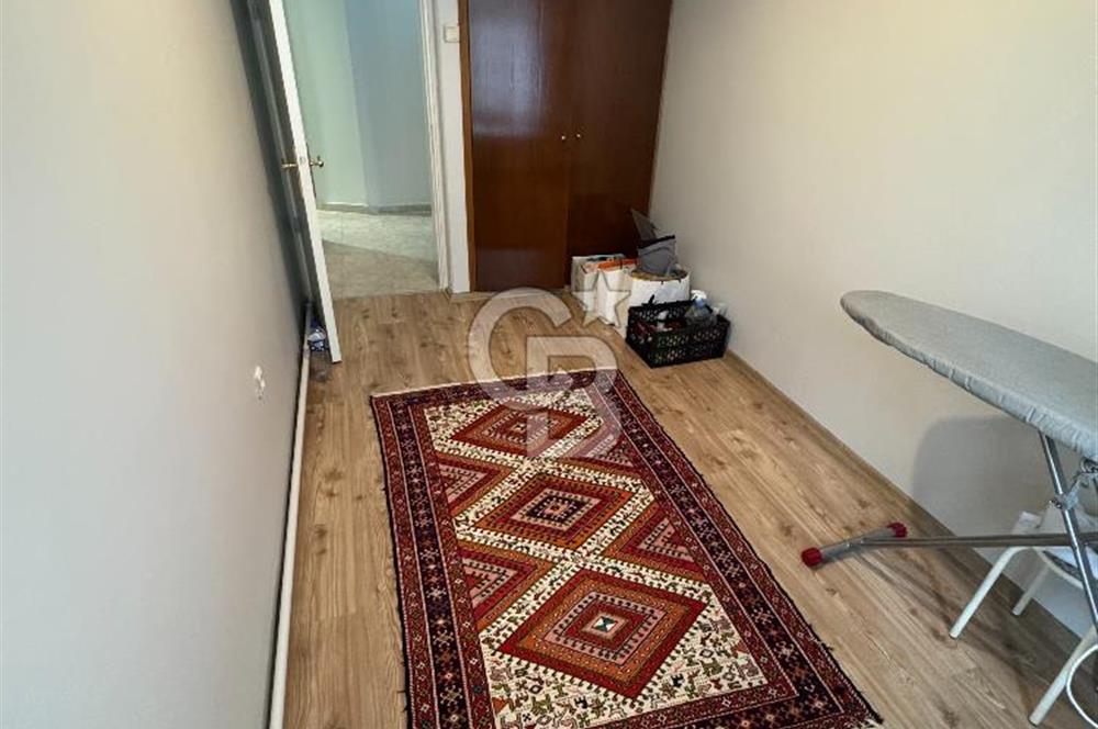 BAHÇELİEVLER İN KALBİNDE SATILIK 3+1 BOŞ MASRAFSIZ YENİLENMİŞ