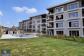 Havuzlu Sitede Geniş 3+1 Satılık Daire Mahall 2