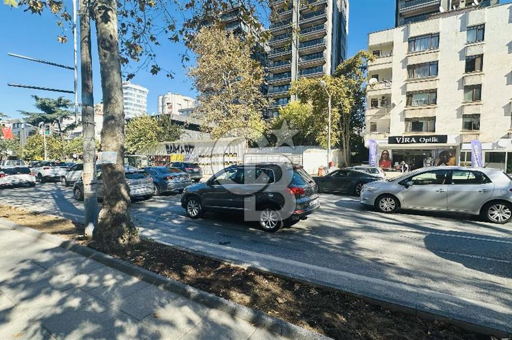 BAĞDAT CADDESİ ÜZERİ SIFIR ,ÖN KULLANIMLI;BACALI 100 M2