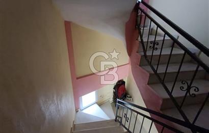 ULUKENTTE KOMPLE SATILIK MÜSTAKİL 3 KATLI BİNA KİRA GETİRİLİ