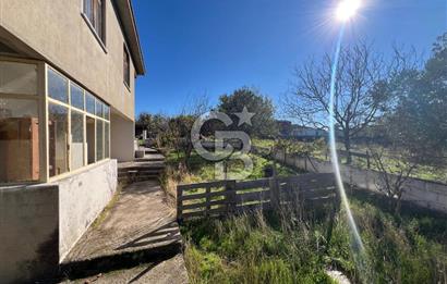 ÇANAKKALE TEVFİKİYE KÖYÜ MÜKEMMEL KONUMDA SATILIK EV VE ARSASI