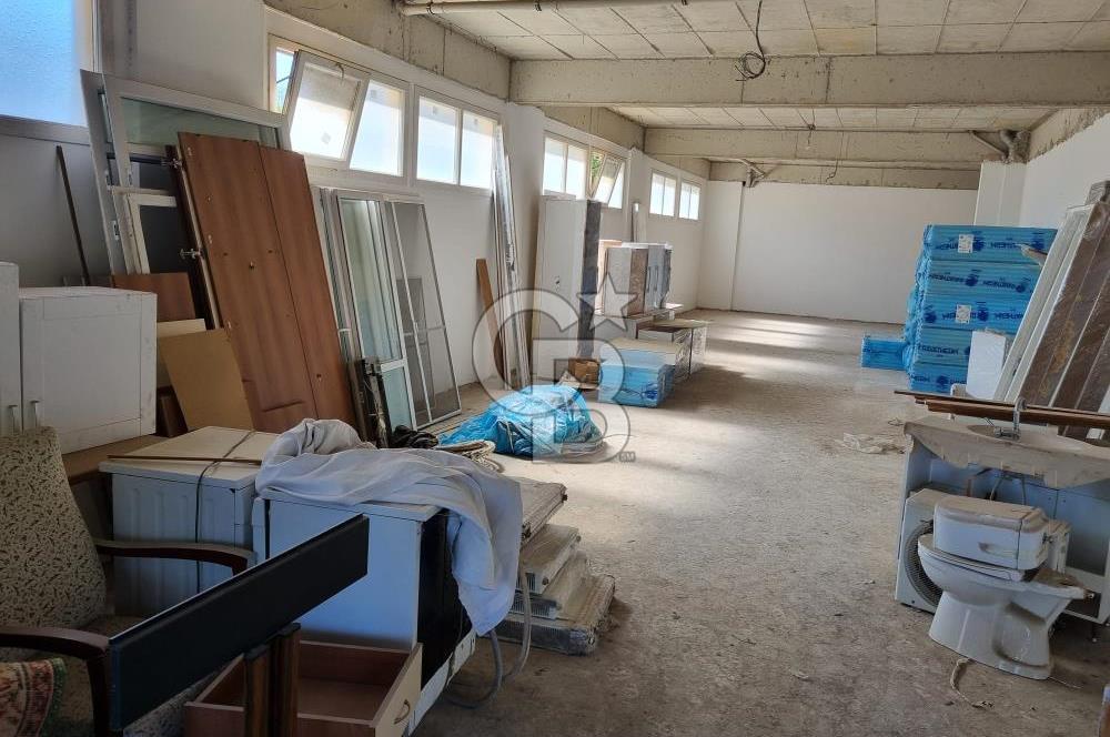 Bayraklı Emek Kubilay Caddesi Üzerin de 140m2 Satılık Dükkan