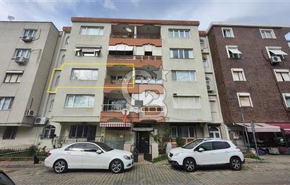 Karşıyaka Bahçelievlerde Çok Geniş Ferah Kiralık 4+1 Daire