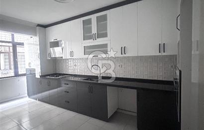 Kurtköy Palmiye Sitesinde Yenilenmiş Kiralık 3+1 Daire