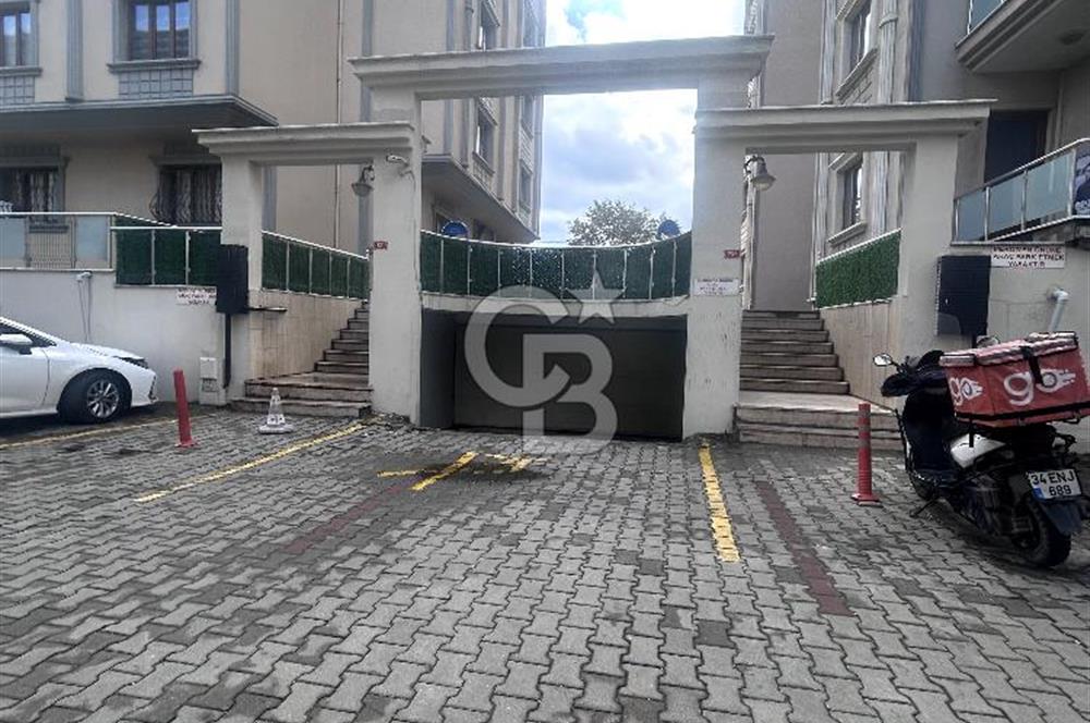 Kurtköy Palmiye Sitesinde Yenilenmiş Kiralık 3+1 Daire