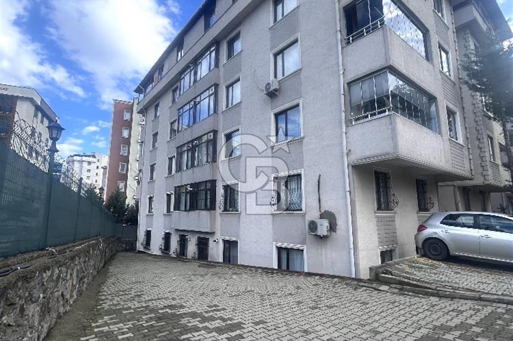 Kurtköy Palmiye Sitesinde Yenilenmiş Kiralık 3+1 Daire